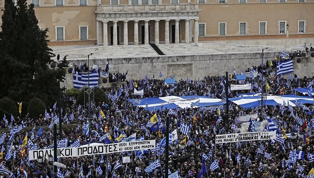 600.000 Έλληνες «έπνιξαν» την Κυβέρνηση: Κατάπτυστη ανακοίνωση: «Τα ΜΑΤ ενήργησαν με επαγγελματισμό» – Τσίπρα παραιτήσου!